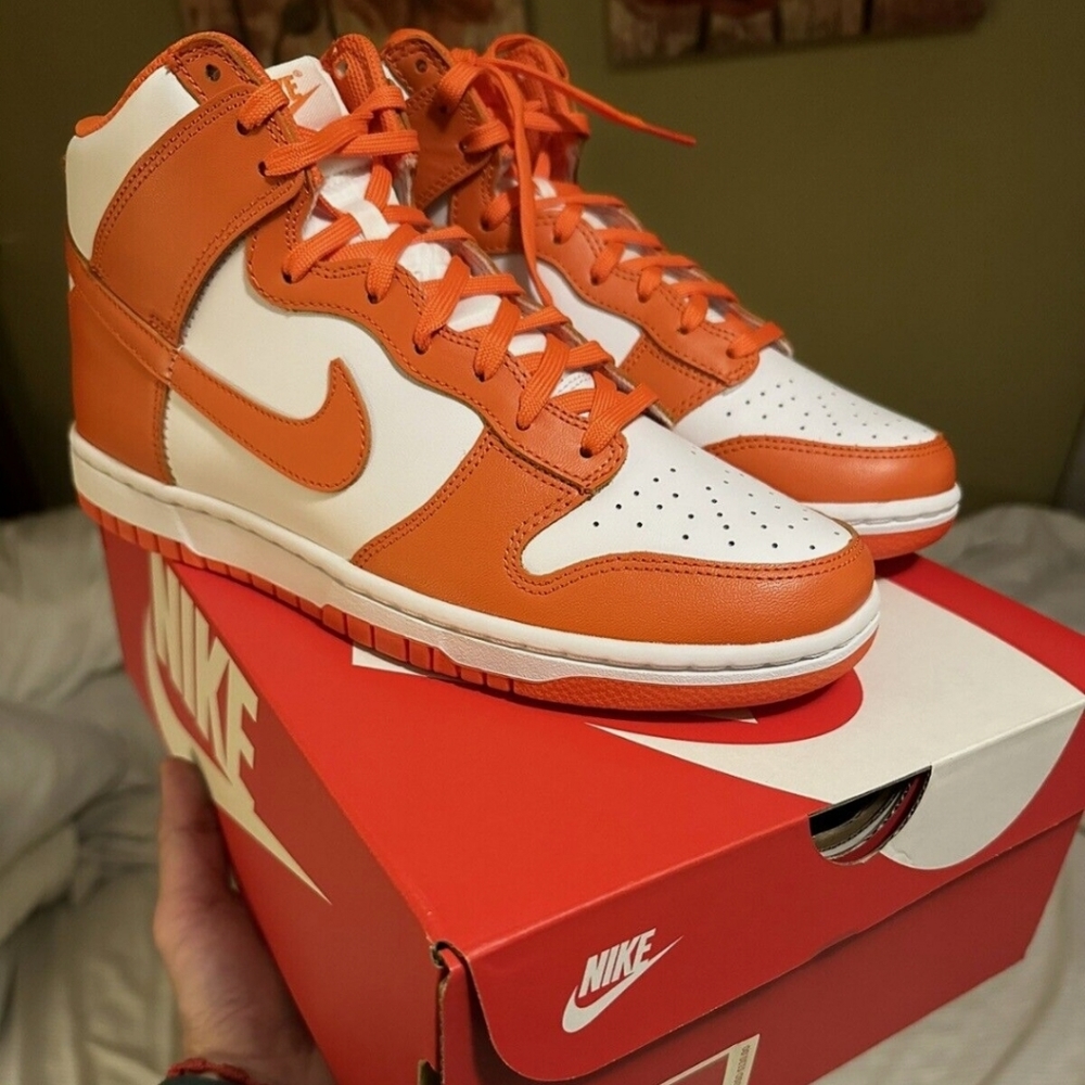 New in box! Nike High Tops Orange Women's 10 Men's 8.5